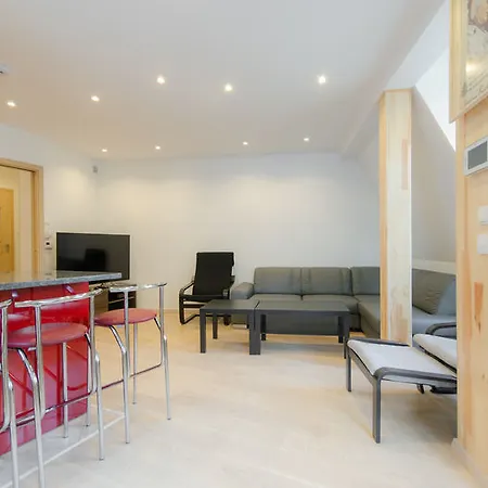 Dom & House - Apartments Port Monte Cassino