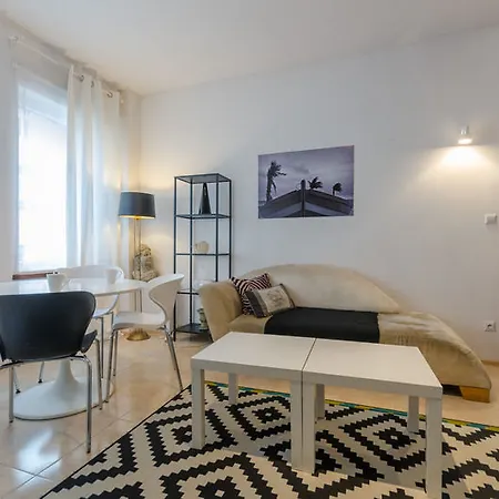 Dom & House - Apartments Port Monte Cassino