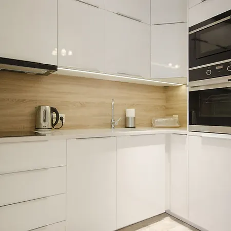 Dom & House - Apartments Port Monte Cassino Hotel *