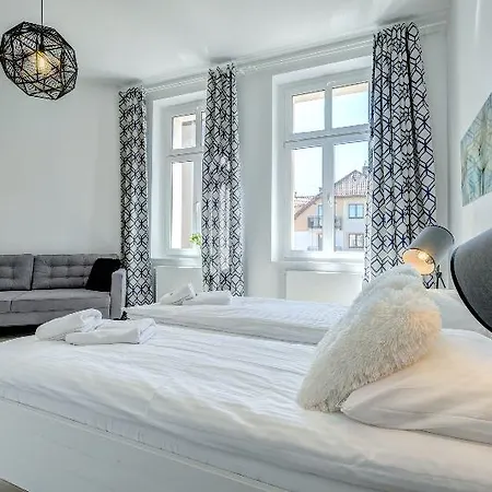 Dom & House - Apartments Port Monte Cassino Hotel *